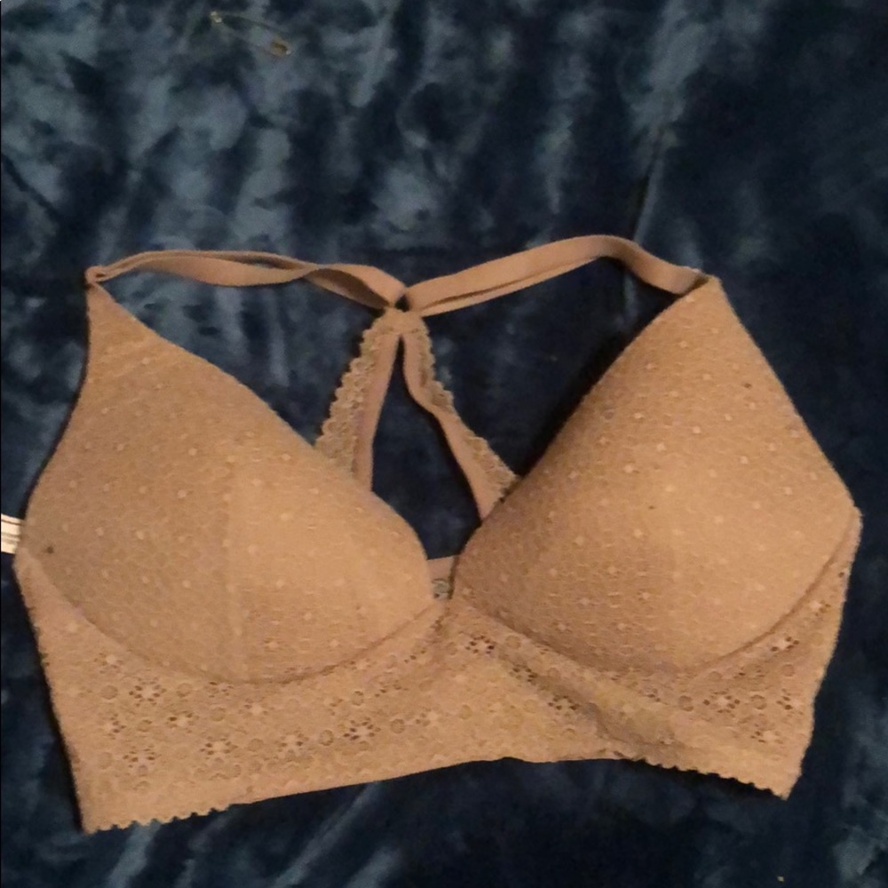 VICTORIA SECRET BRALETTE... sexy